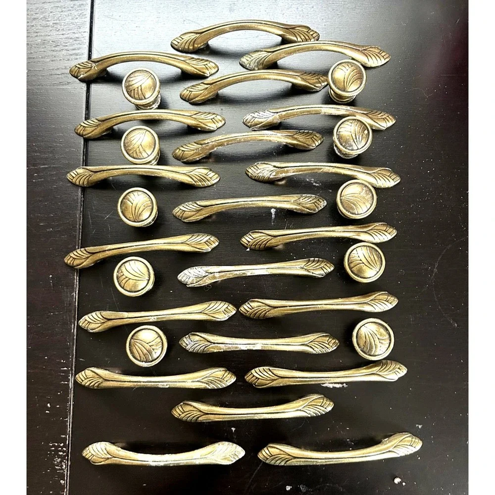 Lot 31 Matching Vintage Brass Cabinet Drawer Pulls Handles Antique Hardware
